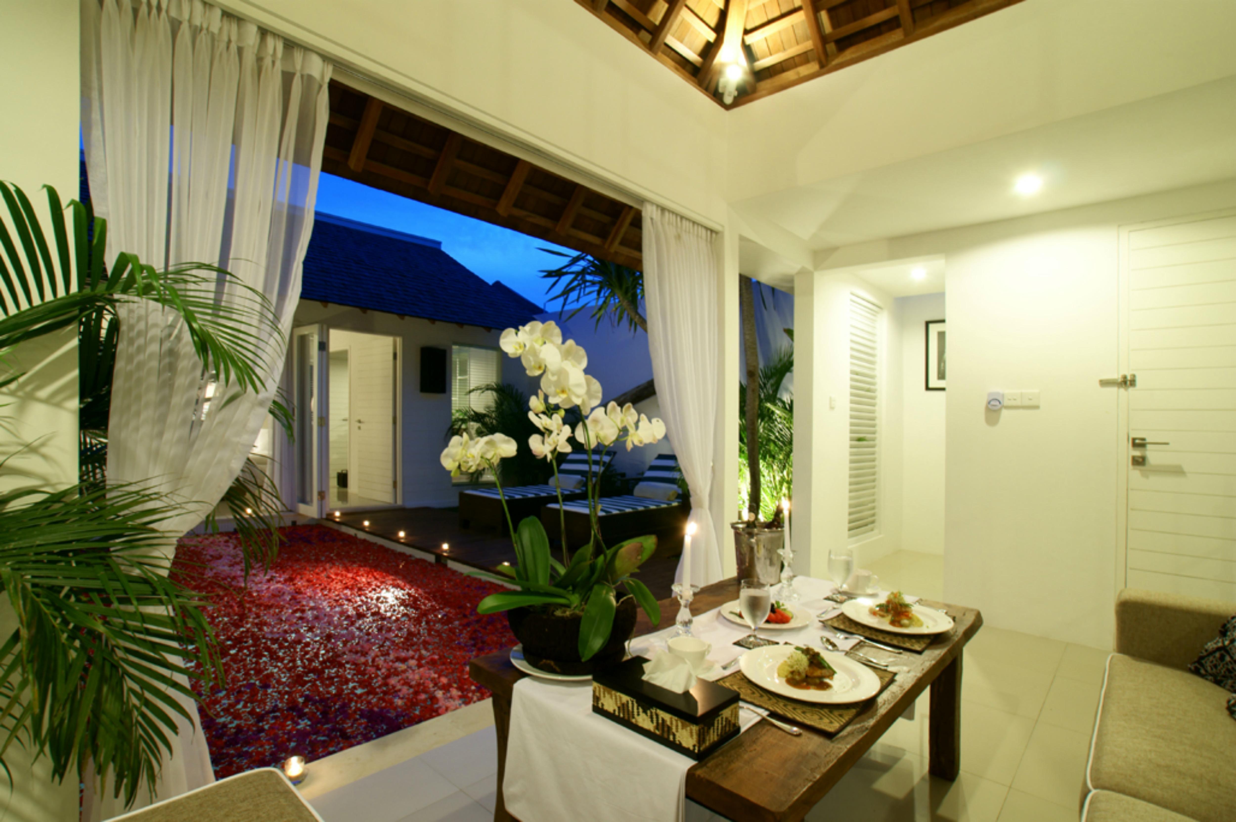Collection O 20 Astana Kunti Seminyak Hotel Buitenkant foto