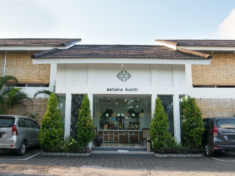 Collection O 20 Astana Kunti Seminyak Hotel Buitenkant foto